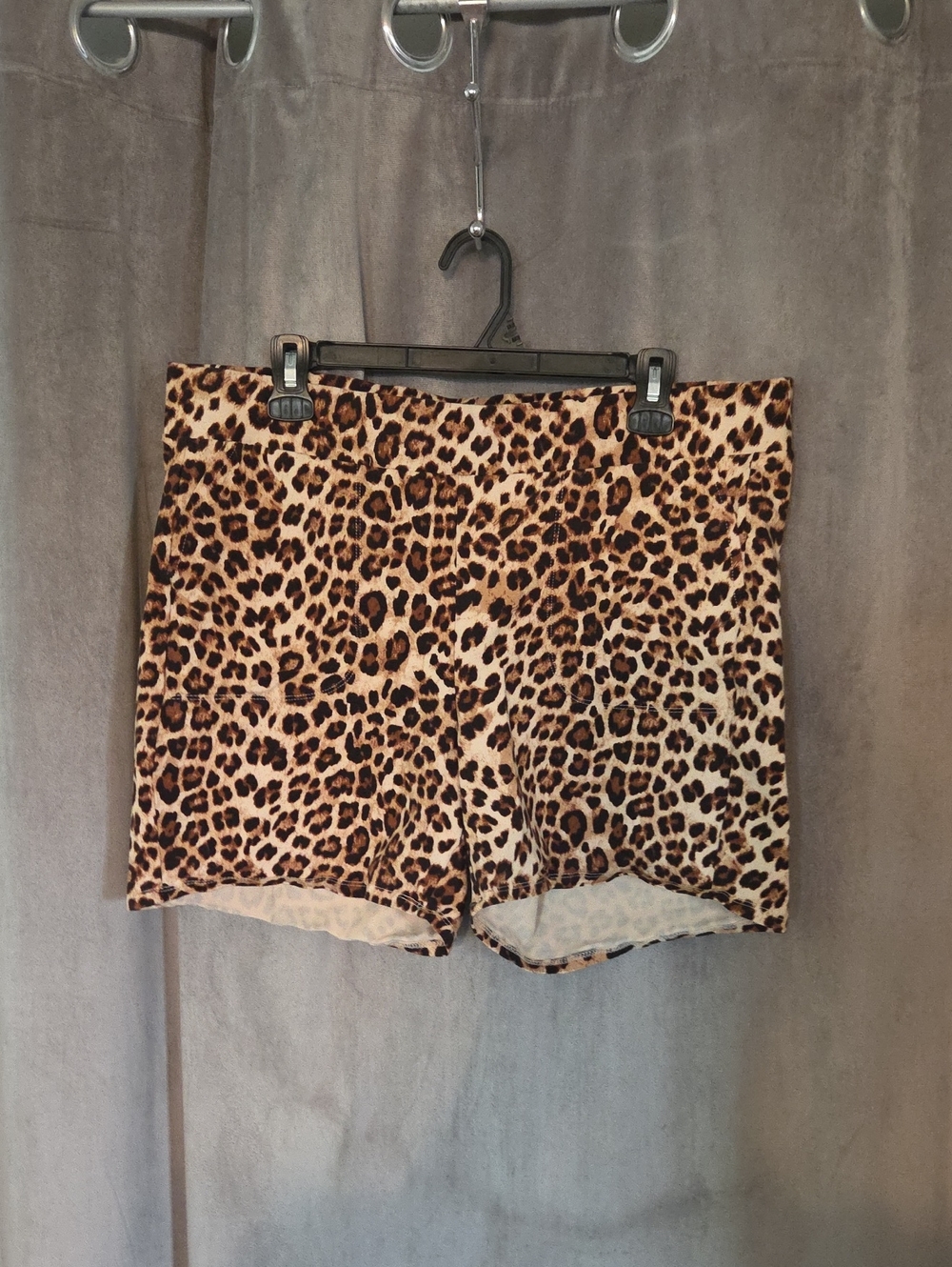 torrid 3 Leopard-Print High Waist Shorts in Brown and Tan